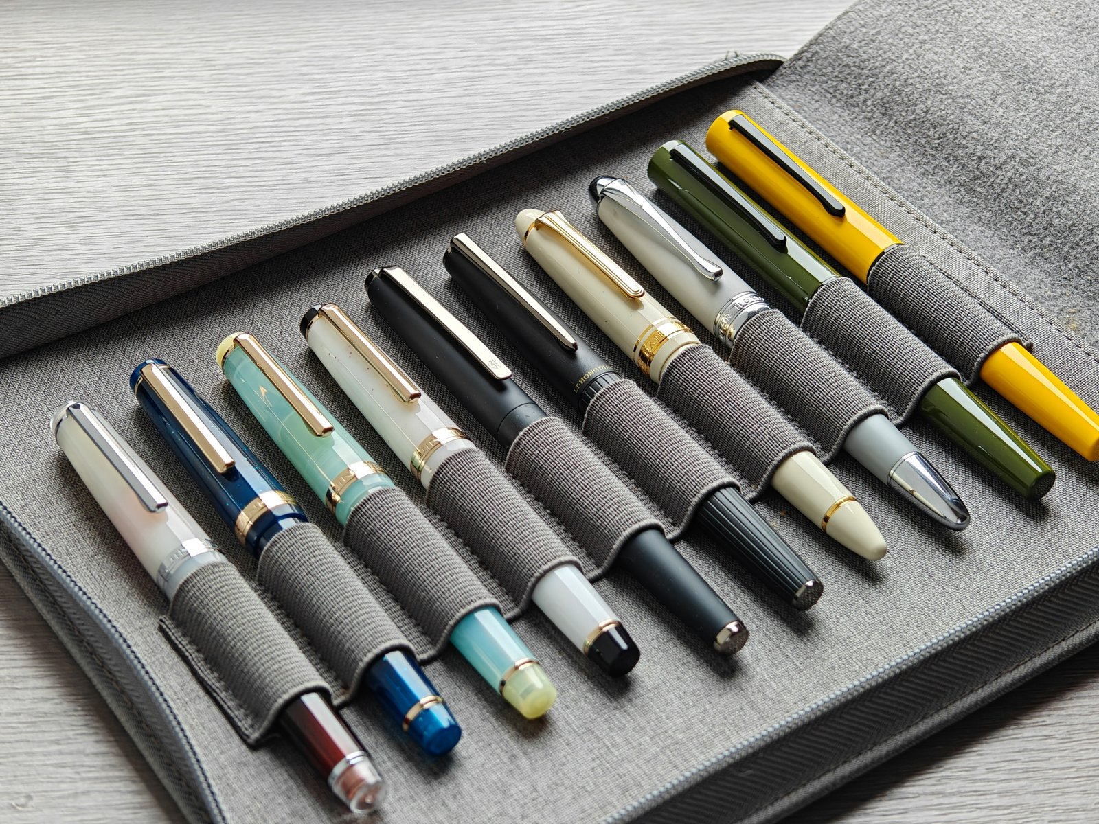 Signature Roller Pen